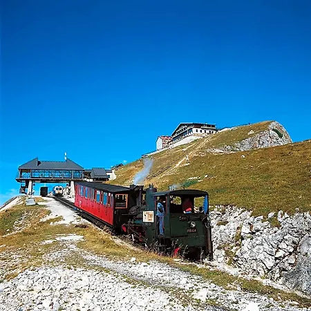 Otel Youhey Am Wolfgangsee 2*