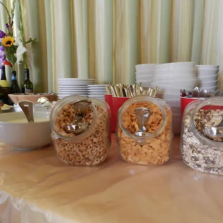 Youhey Am Wolfgangsee שטרובל