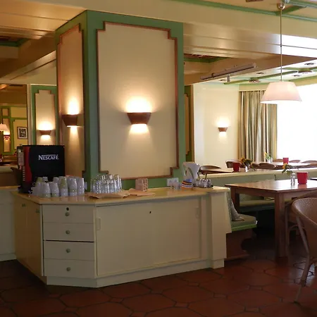 Otel Youhey Am Wolfgangsee 2*