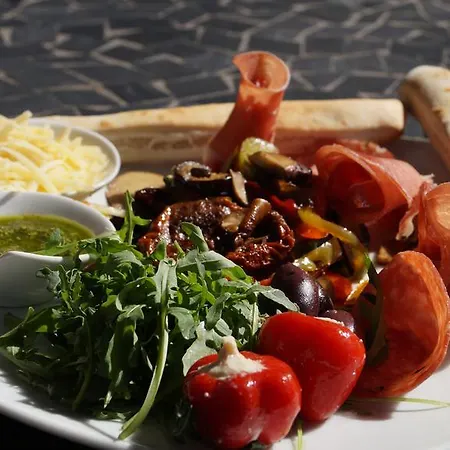 מלון Youhey Am Wolfgangsee 2*