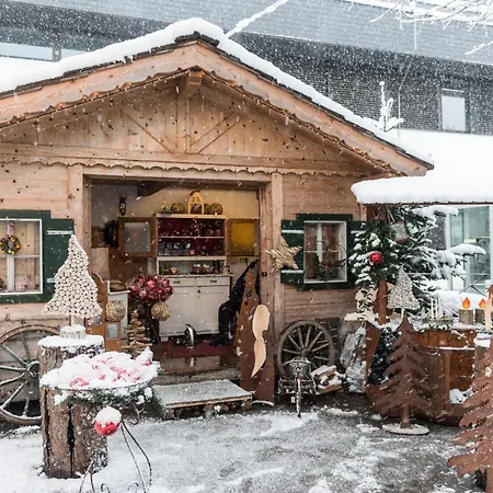 Hotel Youhey Am Wolfgangsee Strobl